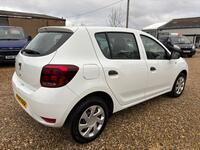 DACIA SANDERO