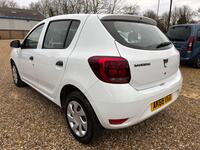DACIA SANDERO