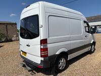MERCEDES-BENZ SPRINTER