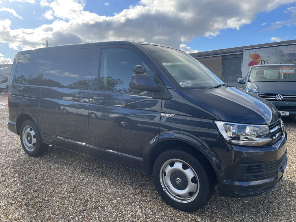 2019 Volkswagen Transporter Shuttle